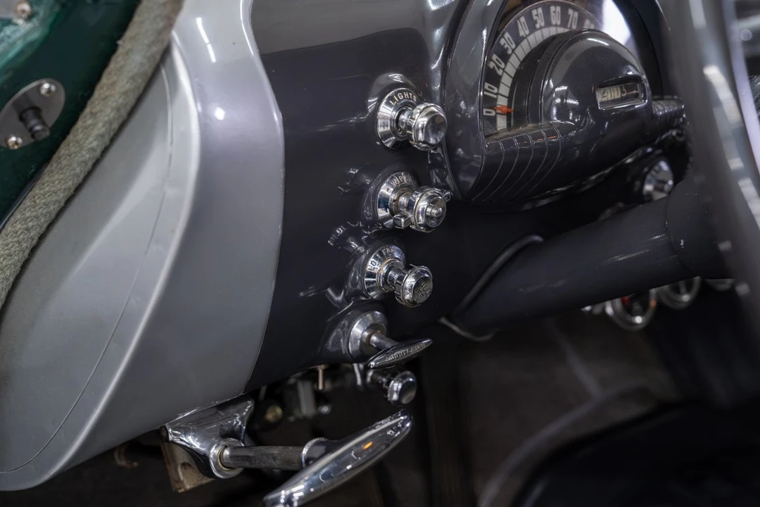 1950 Oldsmobile 88 - Image 16 of 31