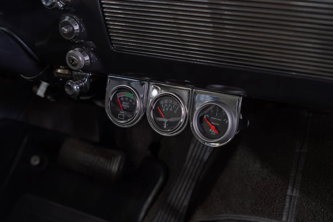 1950 Oldsmobile 88 - Image 19 of 31