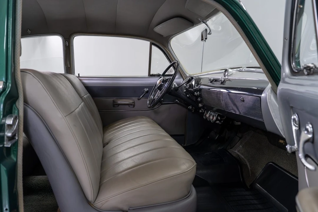 1950 Oldsmobile 88 - Image 22 of 31