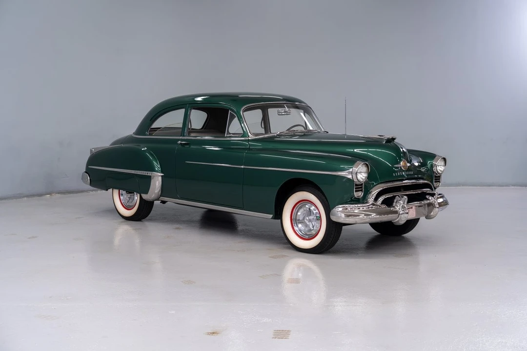 1950 Oldsmobile 88 - Image 9 of 31