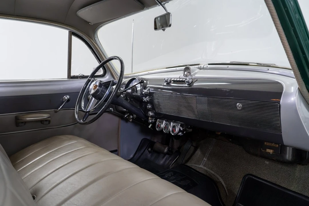 1950 Oldsmobile 88 - Image 20 of 31