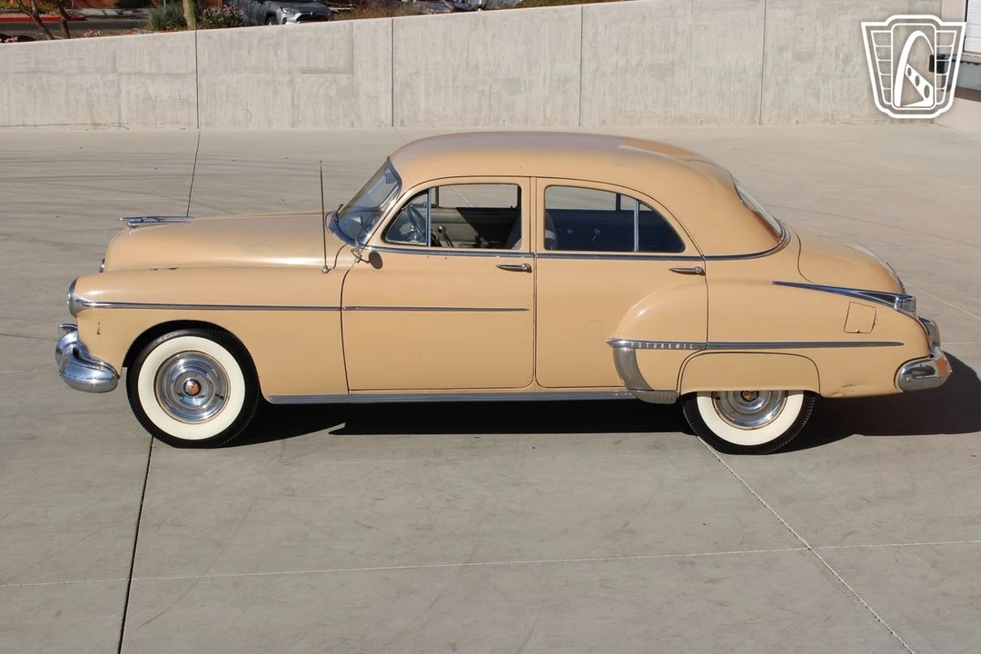1950 Oldsmobile 88 - Image 10 of 12