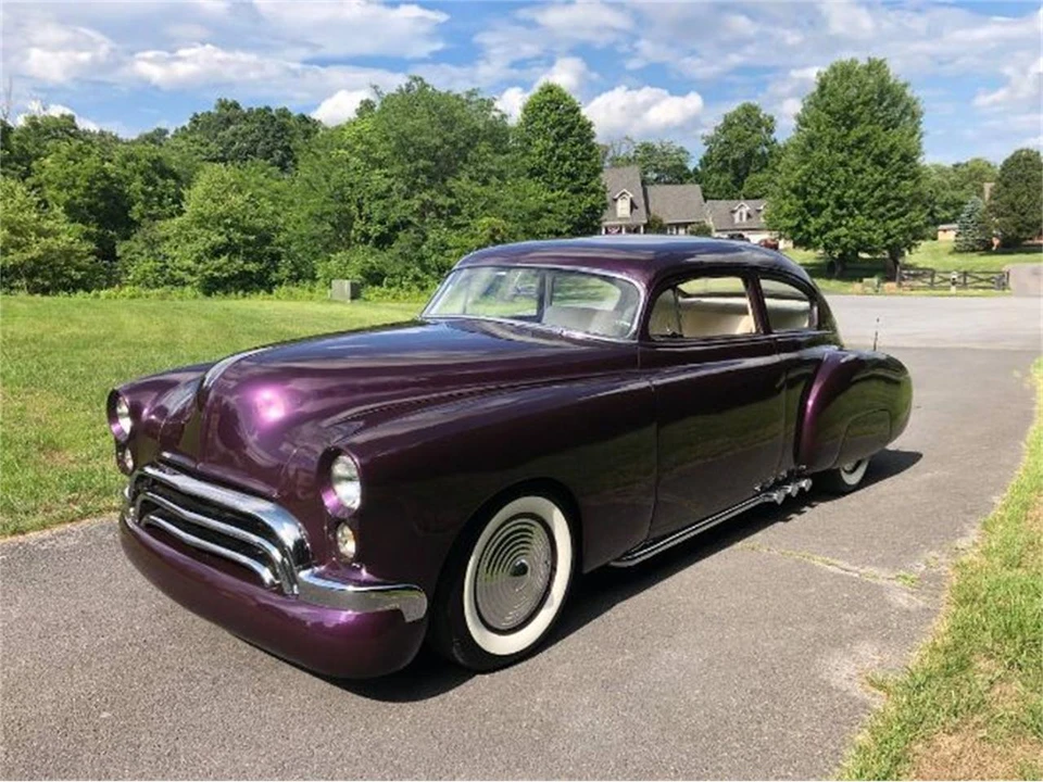 1950 Oldsmobile Custom Cruiser - Image 12 of 19