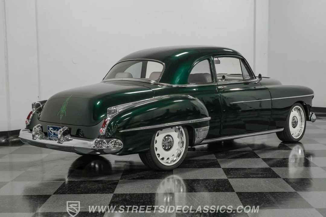 1950 Oldsmobile 88 - Image 11 of 12