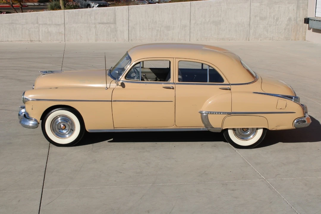 1950 Oldsmobile 88 - Image 10 of 12