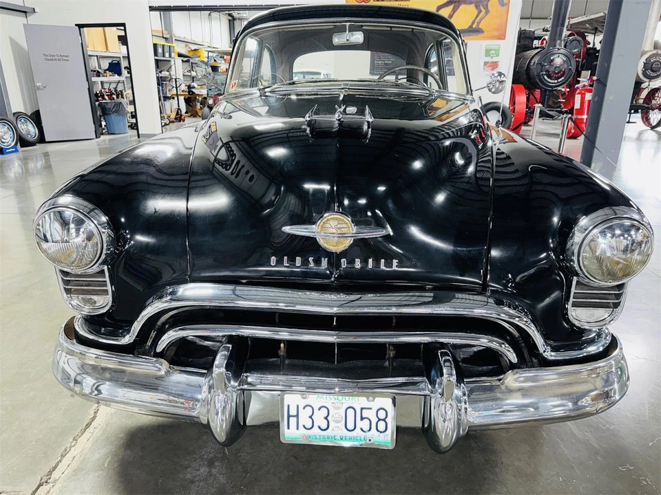 1950 Oldsmobile 88 - Image 2 of 31