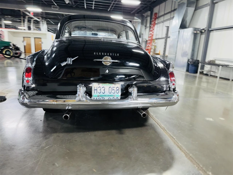 1950 Oldsmobile 88 - Image 5 of 31