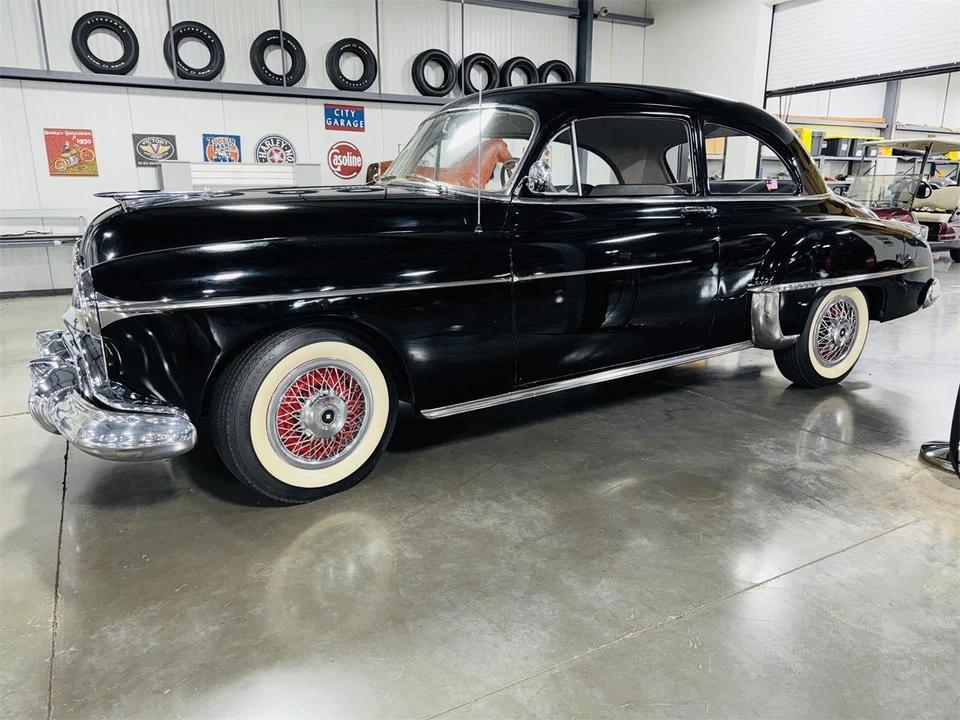 1950 Oldsmobile 88 - Image 9 of 31