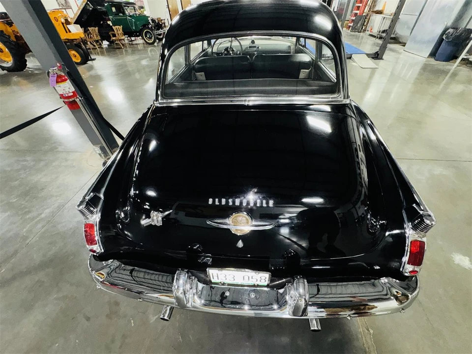 1950 Oldsmobile 88 - Image 21 of 31
