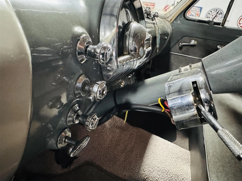 1950 Oldsmobile 88 - Image 29 of 31