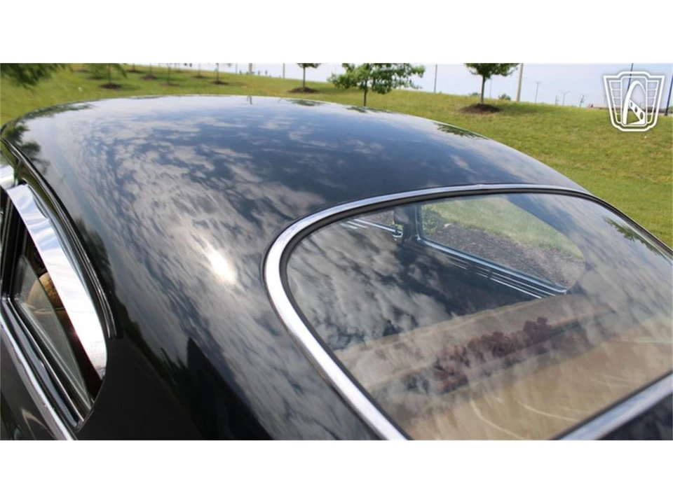 1950 Oldsmobile 88 - Image 10 of 31