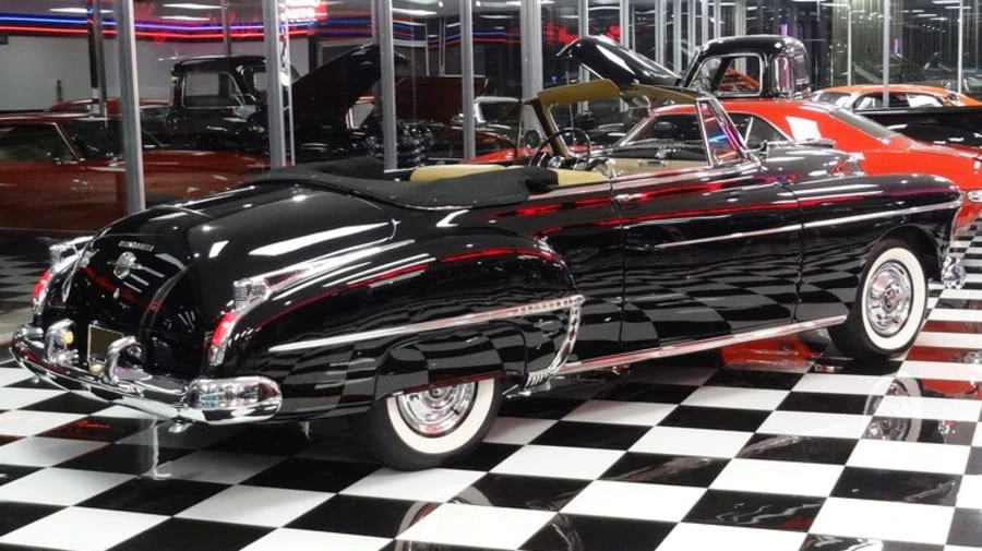 1950 Oldsmobile 88 - Image 18 of 19