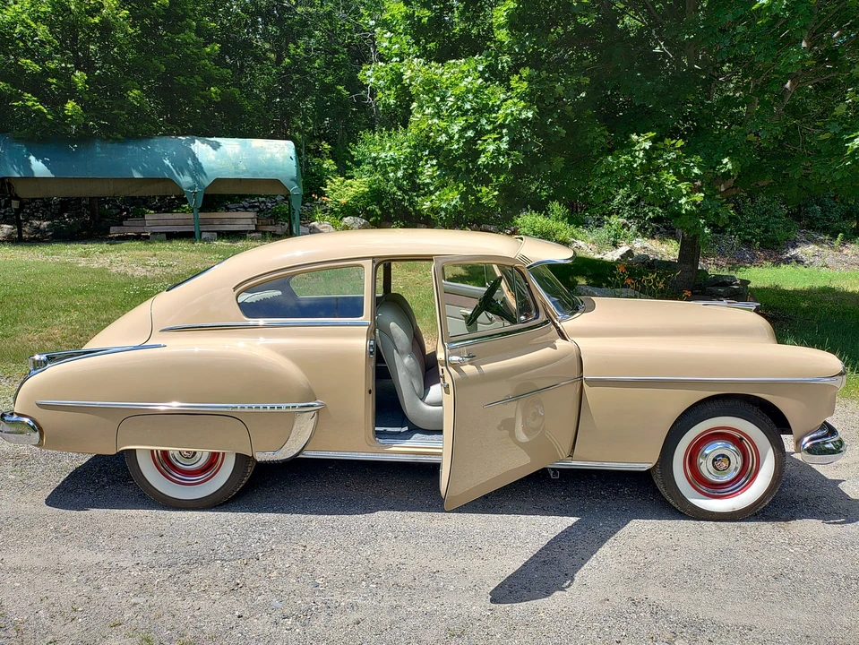 1950 Oldsmobile 88 - Image 4 of 31