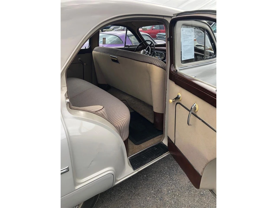 1950 Packard Eight - Image 5 of 17