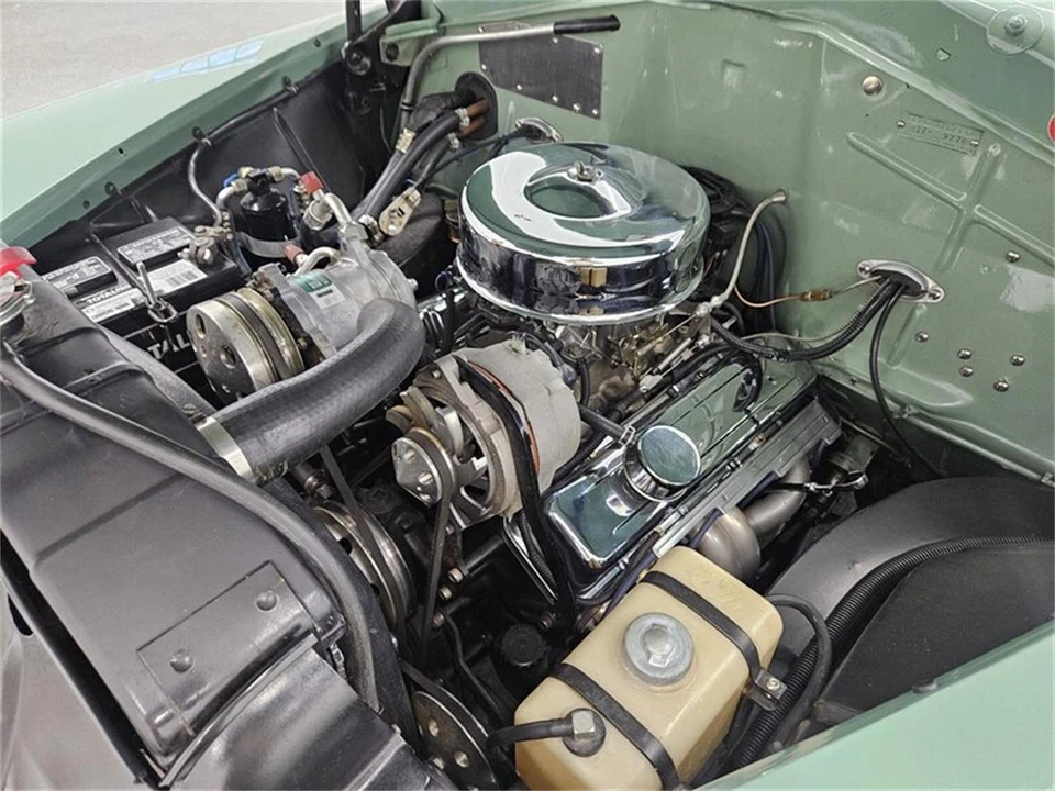 1950 Plymouth Suburban - Image 18 of 31