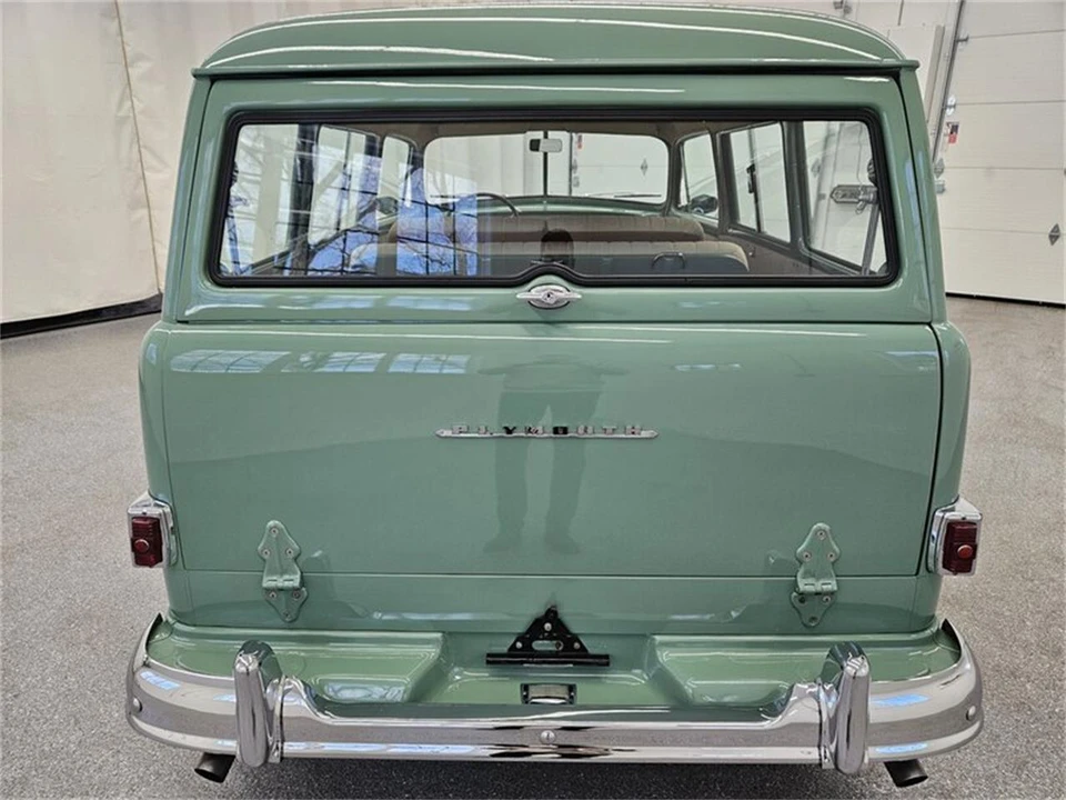 1950 Plymouth Suburban - Image 6 of 31