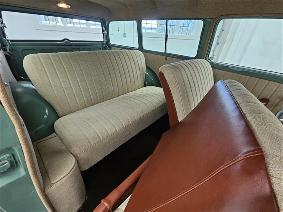 1950 Plymouth Suburban - Image 27 of 31