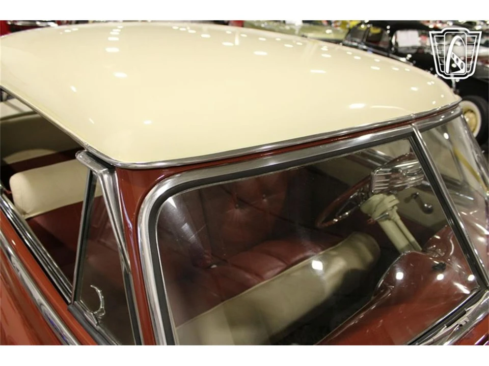 1950 Pontiac Catalina 1st Gen - Image 30 of 31