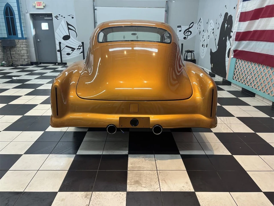 1950 Pontiac Chieftain - Image 7 of 31