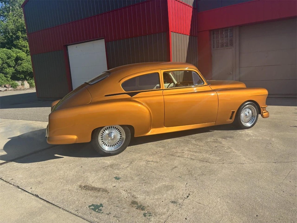 1950 Pontiac Chieftain - Image 12 of 31