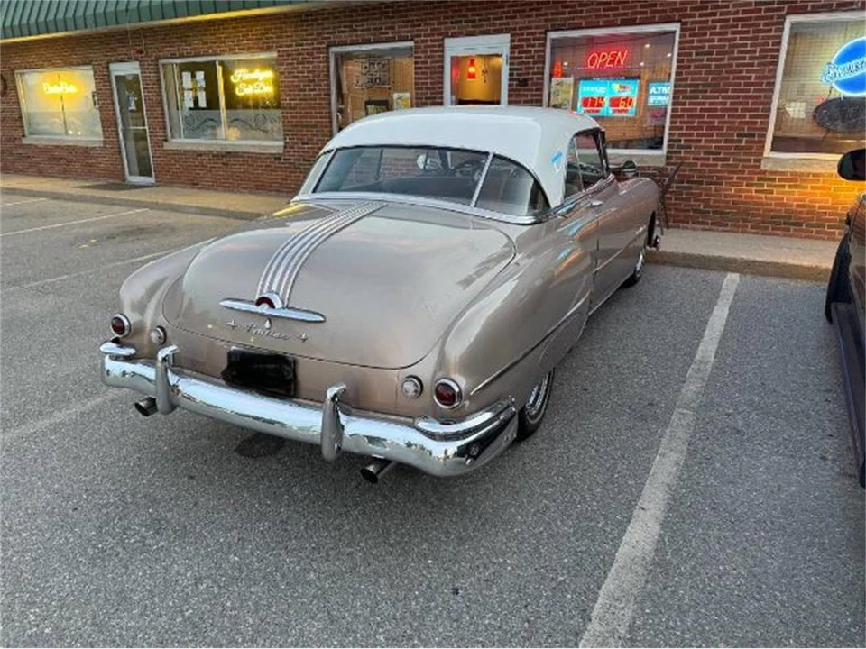 1950 Pontiac Chieftain - Image 2 of 12
