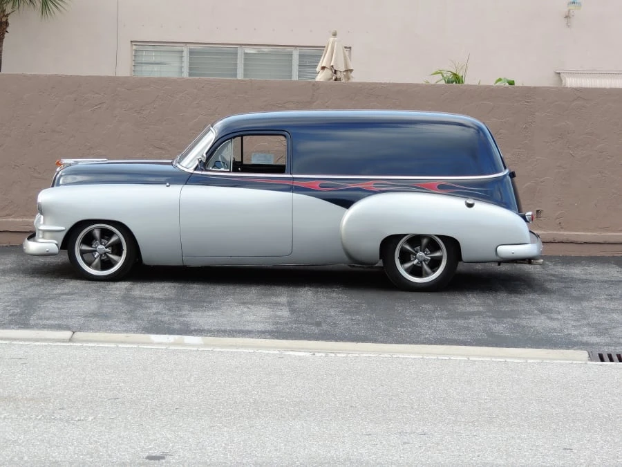 1950 Pontiac Chieftain - Image 2 of 12