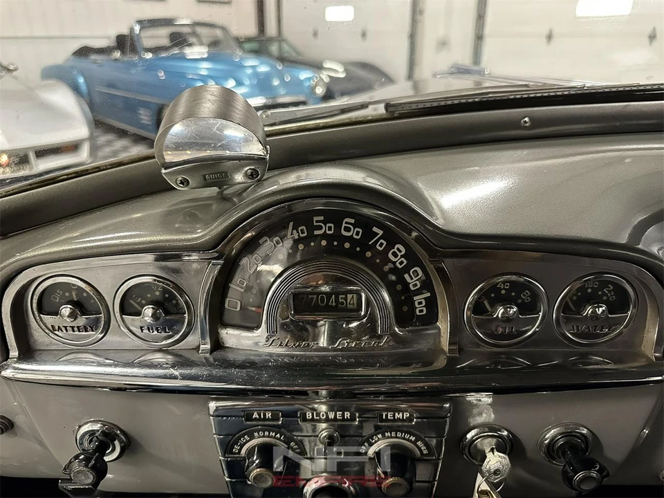 1950 Pontiac Chieftain - Image 26 of 31