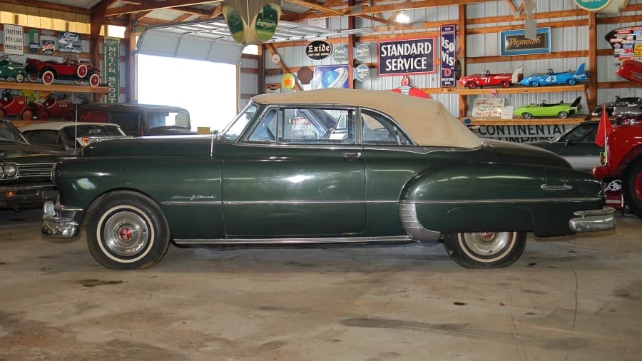 1950 Pontiac Star Chief - Image 2 of 16