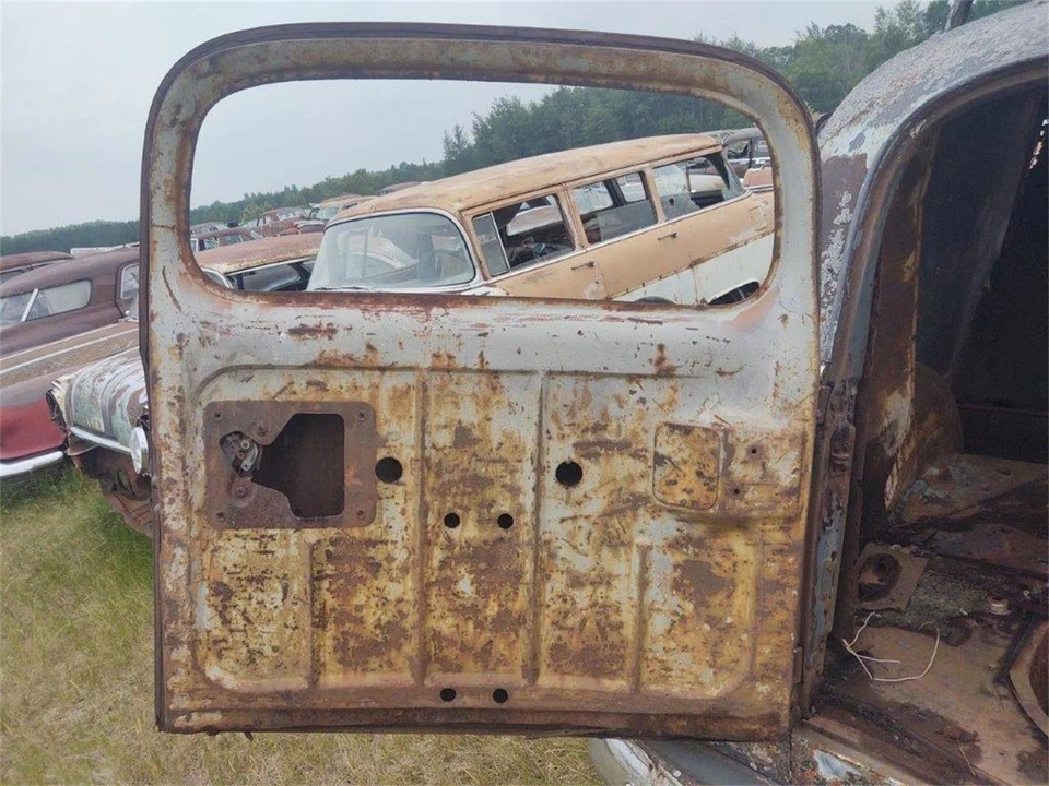 1950 Pontiac Chieftain - Image 13 of 16