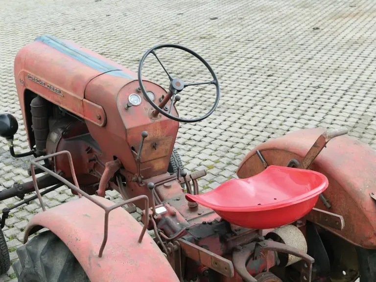 1950 Porsche Tractors - Image 5 of 22
