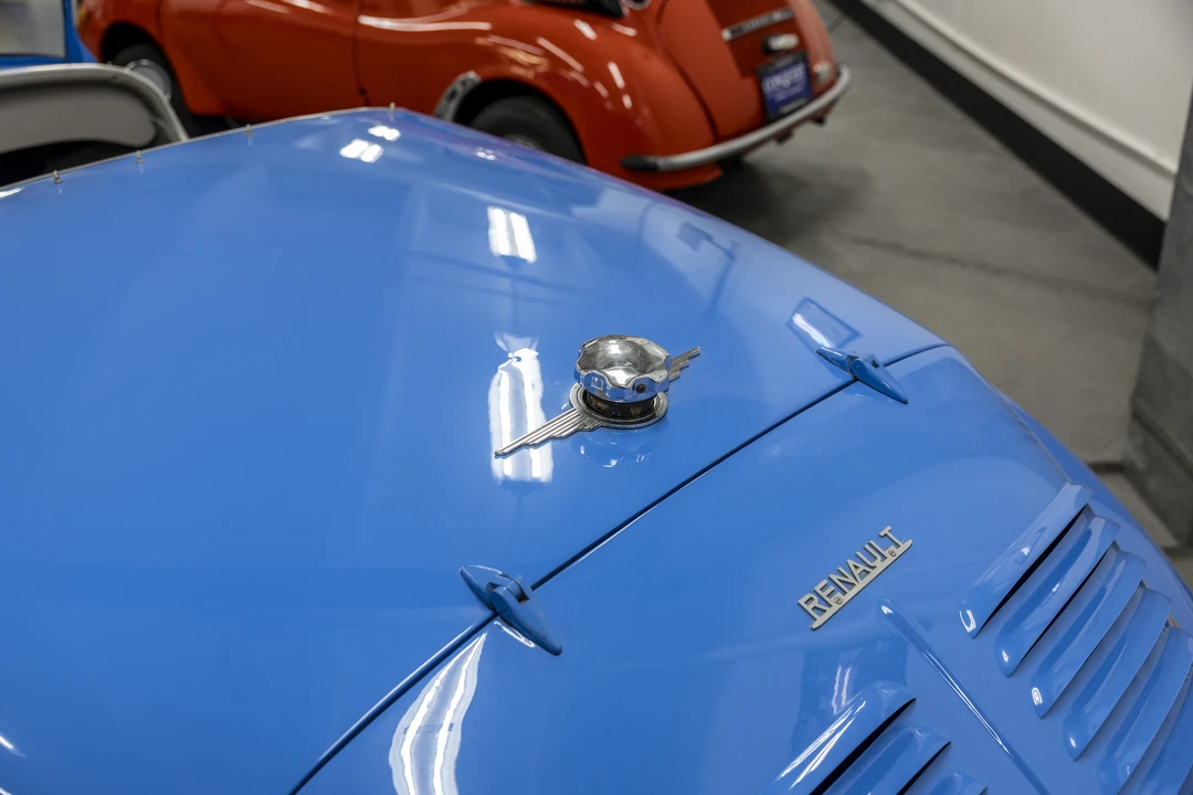 1950 Renault 4CV Convertible - Image 21 of 31