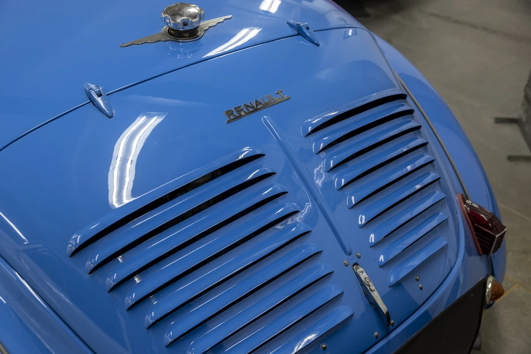 1950 Renault 4CV Convertible - Image 24 of 31