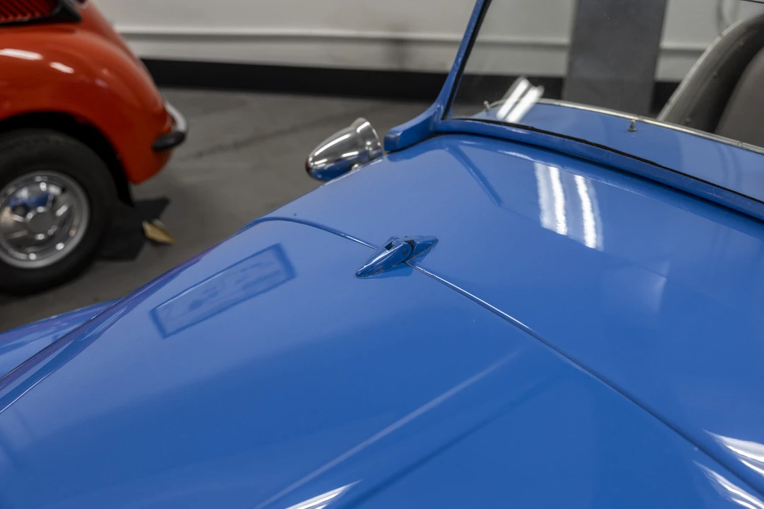 1950 Renault 4CV Convertible - Image 18 of 31