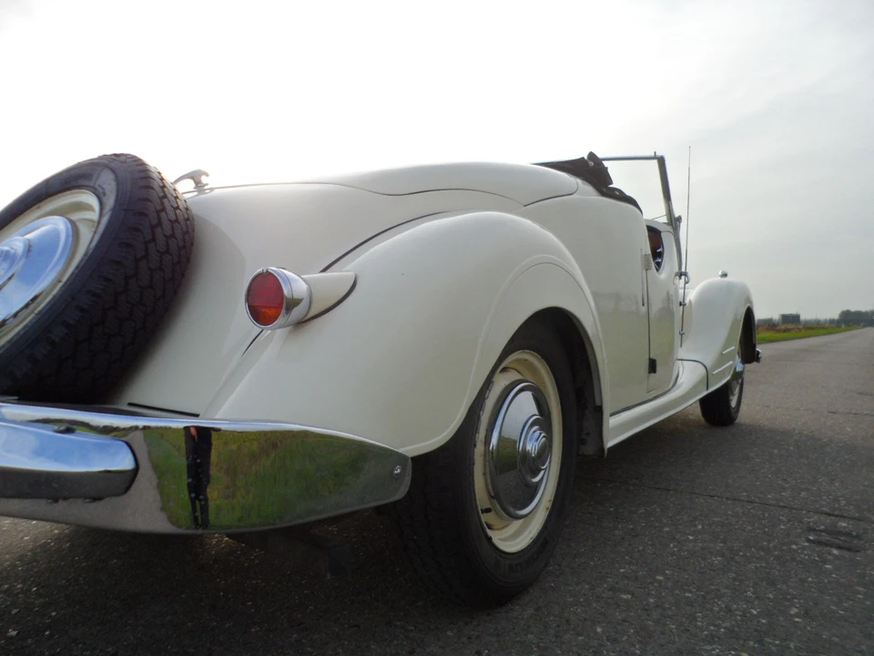 1950 Riley - Image 8 of 31