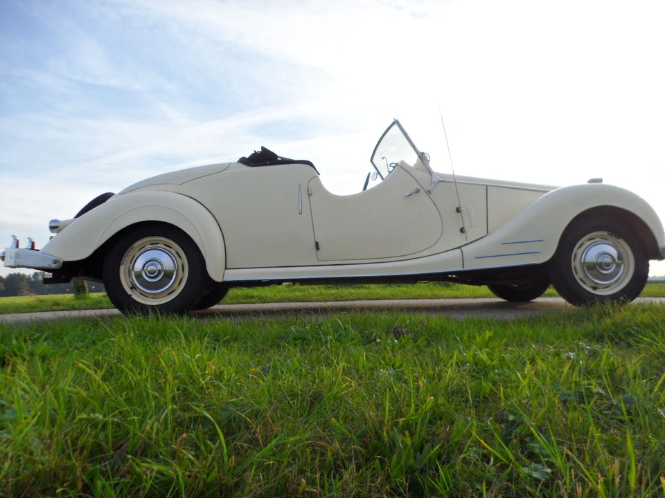 1950 Riley - Image 7 of 31