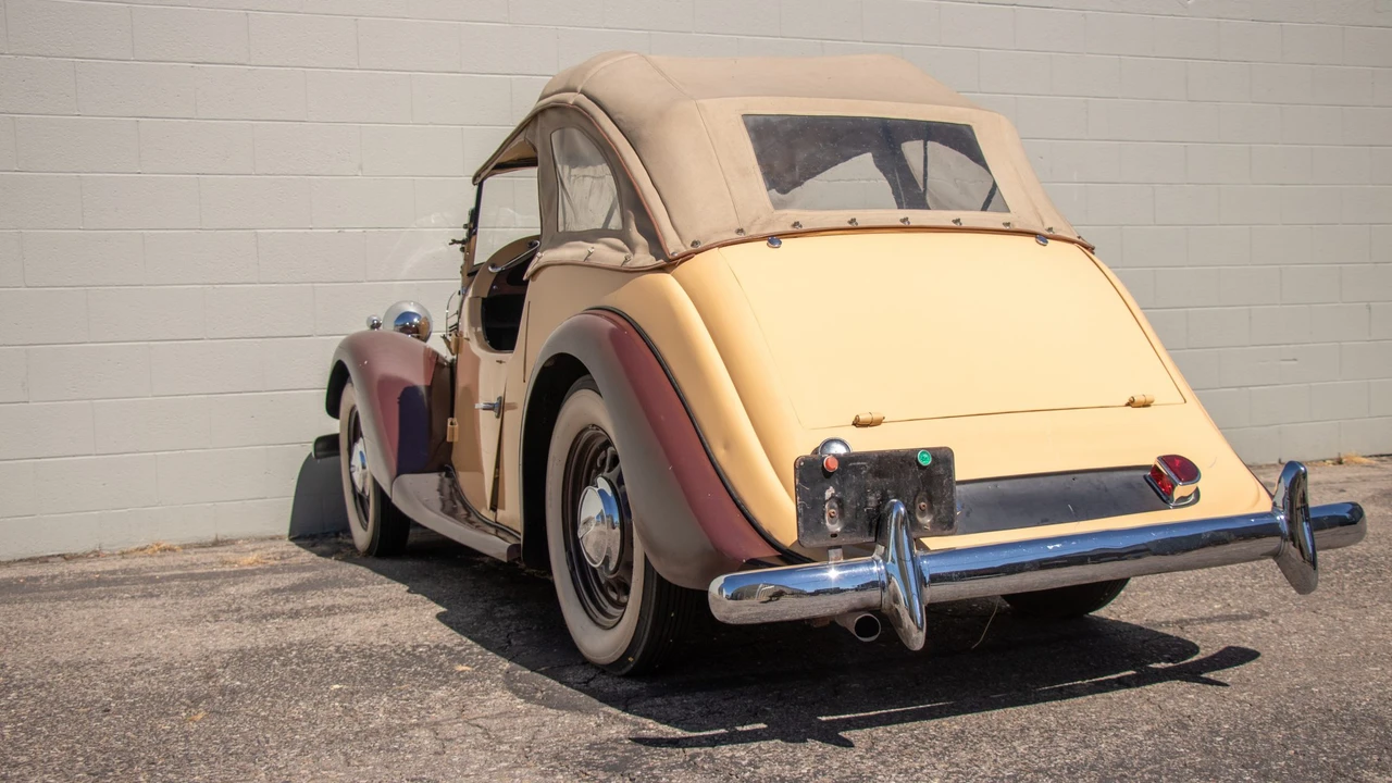 1950 Singer - Image 11 of 31