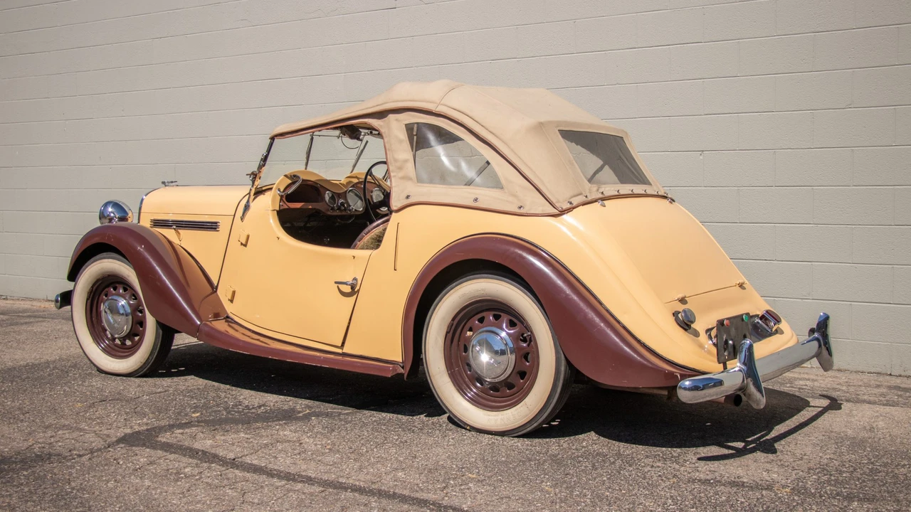1950 Singer - Image 8 of 31