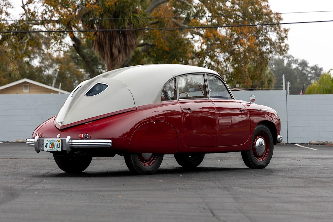 1950 Tatra - Image 3 of 31