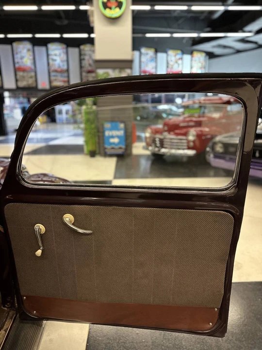 1950 Volkswagen Beetle (Split Window) - Image 15 of 21