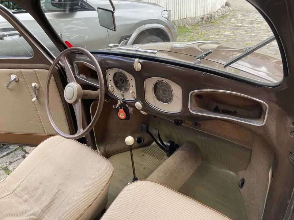 1950 Volkswagen Beetle (Split Window) - Image 11 of 21