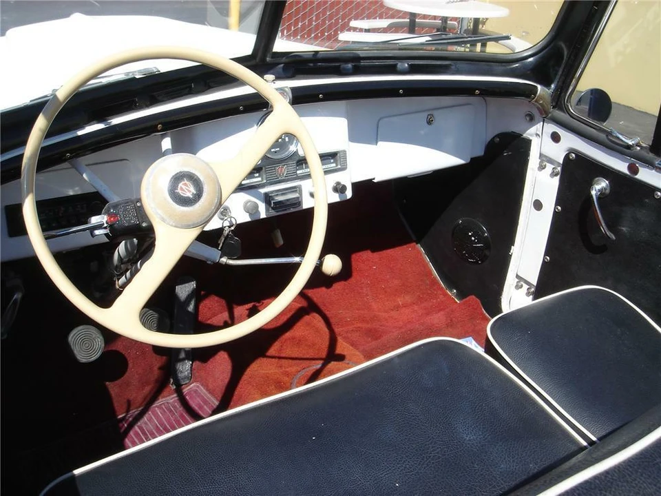 1950 Willys Jeepster - Image 4 of 4