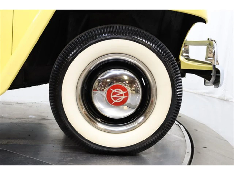 1950 Willys Jeepster - Image 28 of 31