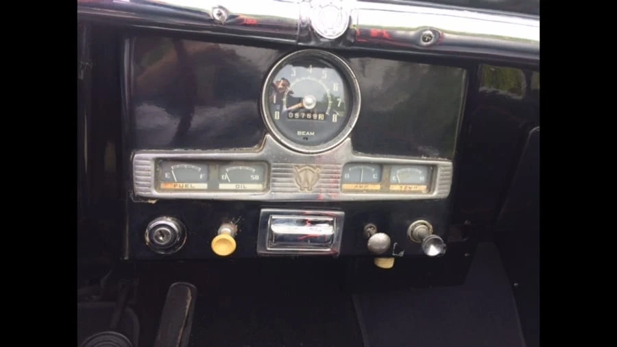 1950 Willys Jeepster - Image 6 of 10