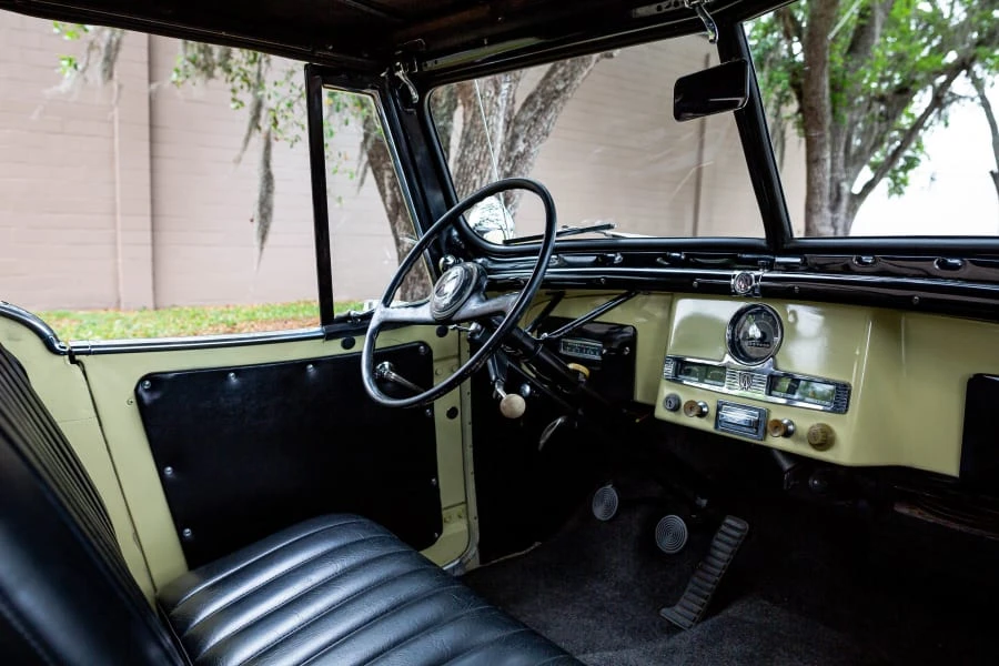 1950 Willys Jeepster - Image 4 of 12