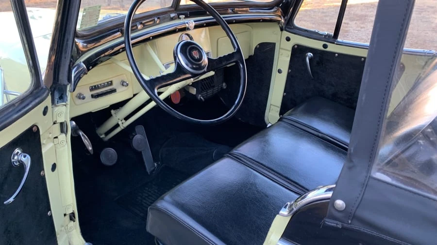 1950 Willys Jeepster - Image 4 of 11