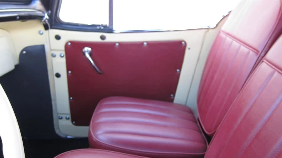 1950 Willys Jeepster - Image 6 of 12