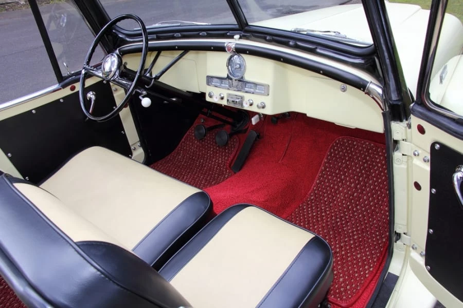 1950 Willys Jeepster - Image 5 of 11