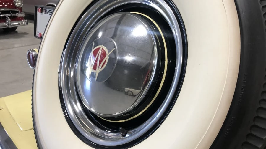 1950 Willys Jeepster - Image 14 of 18