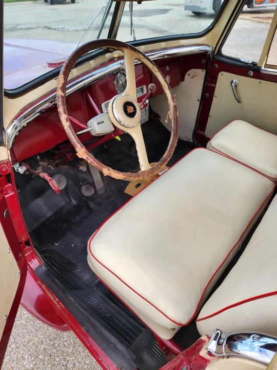 1950 Willys Jeepster - Image 6 of 10