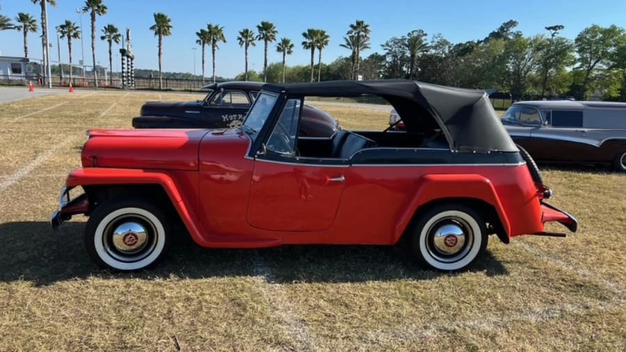 1950 Willys Jeepster - Image 2 of 17